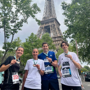 Business At Work et son Comité Social et Economique se sont de nouveau associés pour encourager et soutenir la team running Inside BAW dans leur participation à la course Adidas, les 10KM de Paris, en plein cœur de la capitale. Retour sur leurs superbes performances, et un grand bravo pour leur participation !